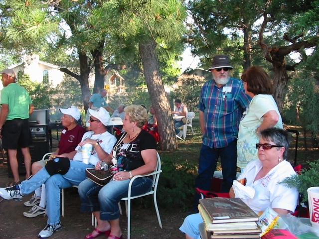Bill, T. J., Mike, Darlene, Doyle, Sissie, Donna.JPG